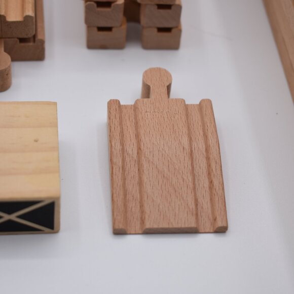 Lot of over 60 Tracks Curves Ramps Straights Ascending Wooden Railway Trains - Picture 13 of 16